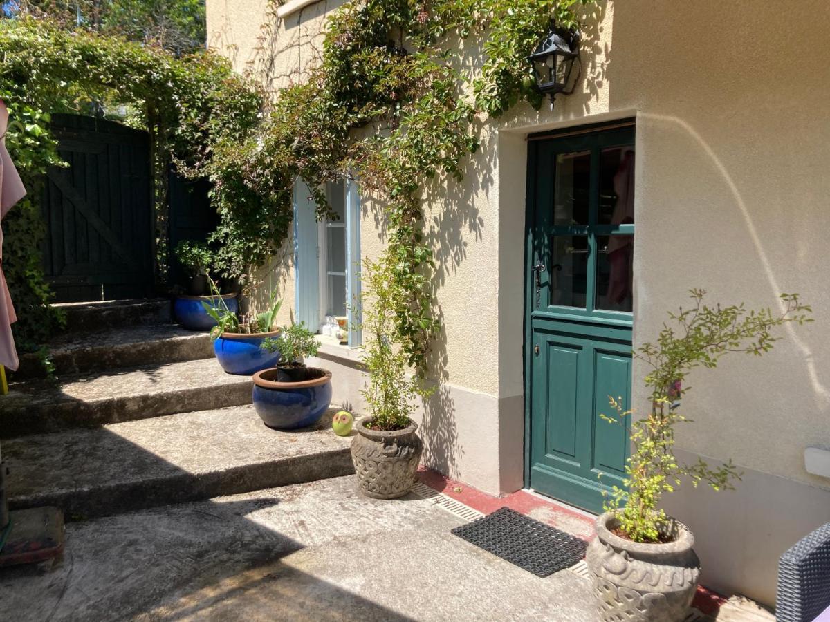 La Maison Charmante D'Elisabeth Saint-Ybard Luaran gambar