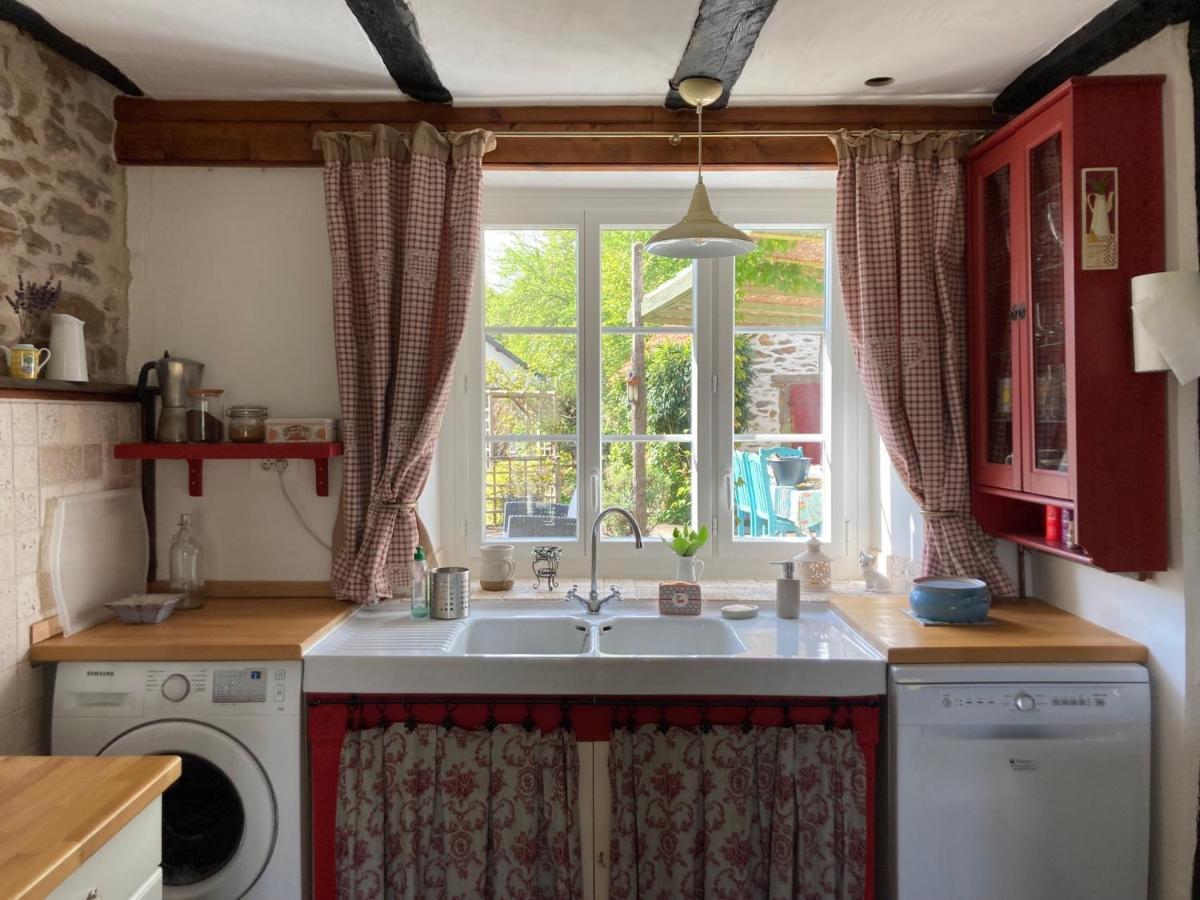La Maison Charmante D'Elisabeth Saint-Ybard Luaran gambar